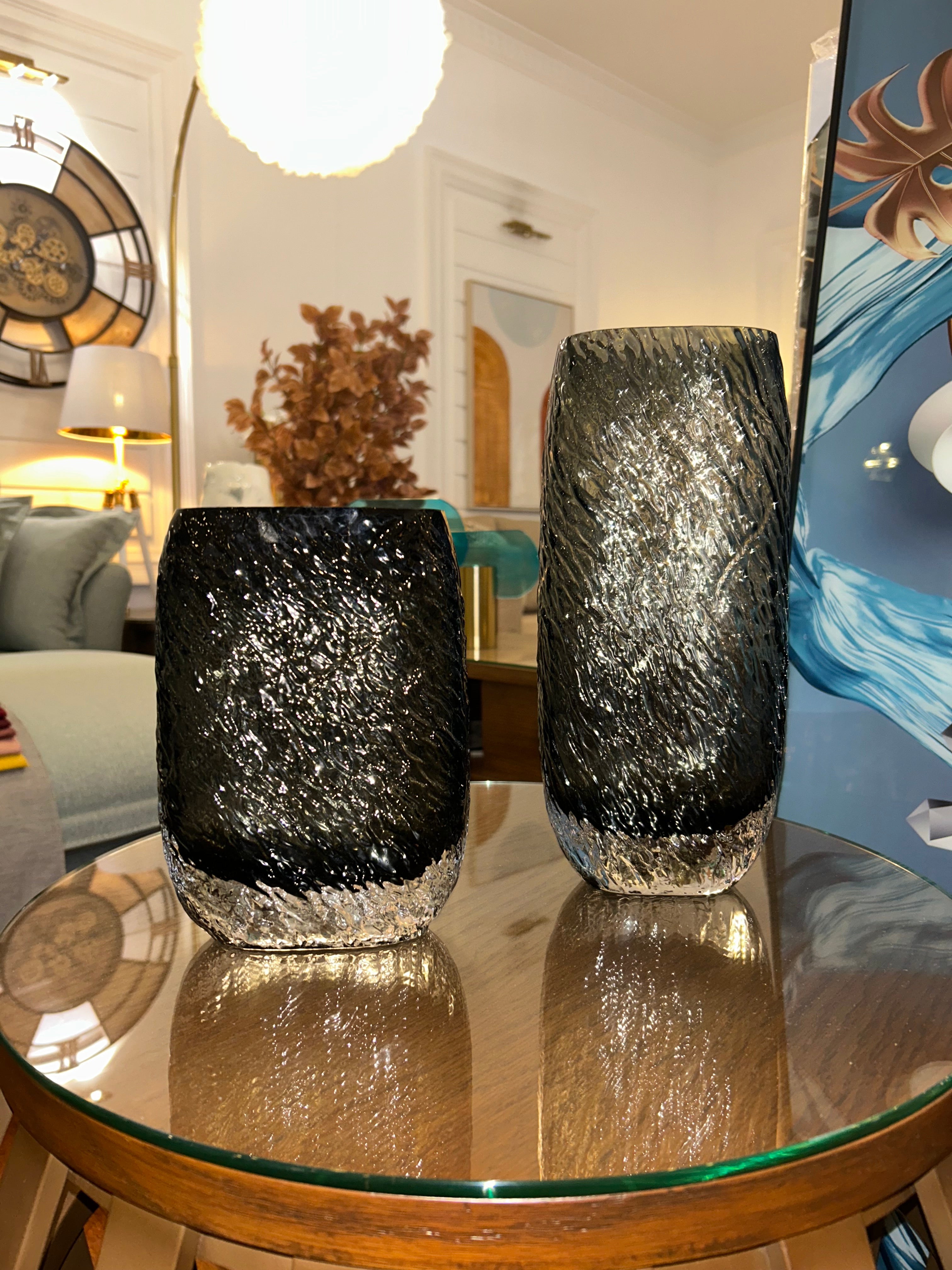 Set of 2 black vases