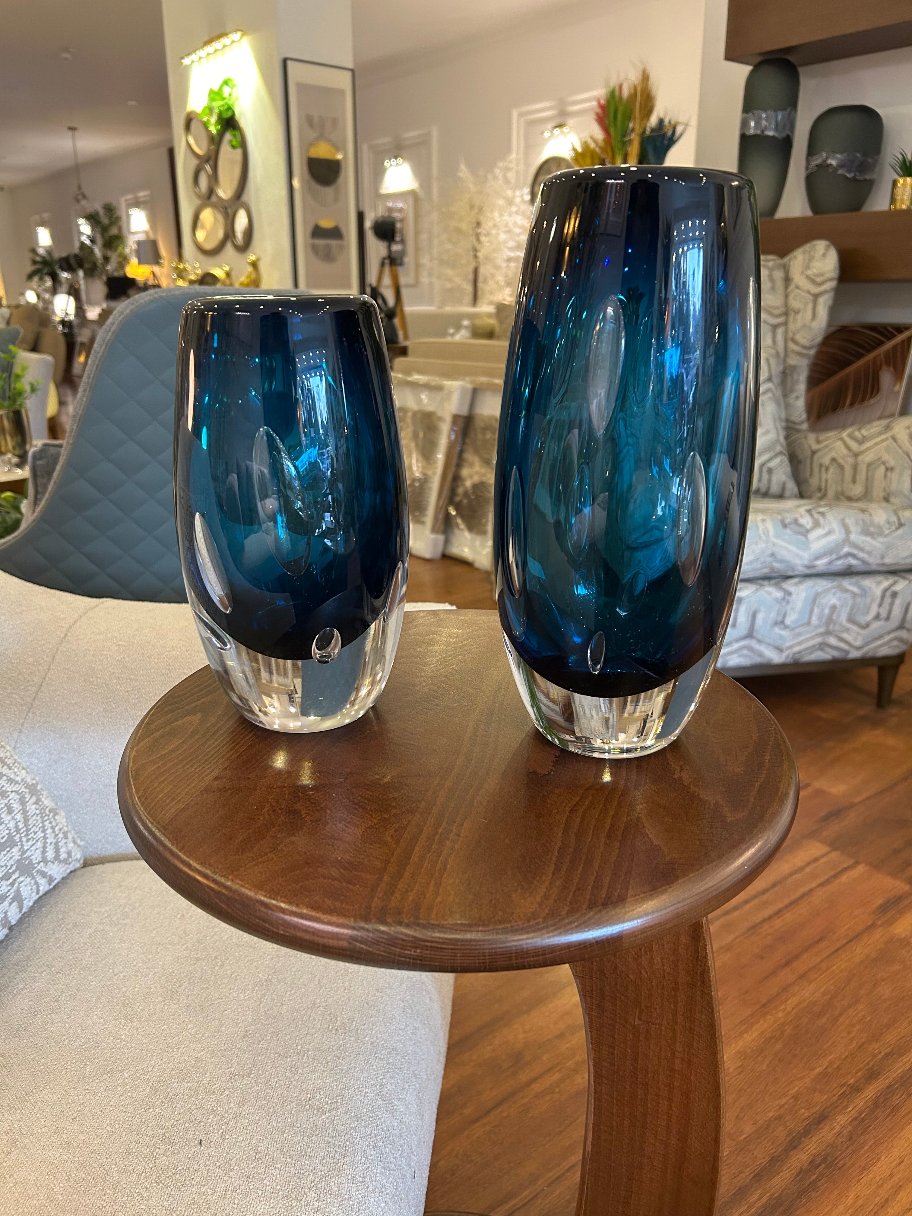 Set of 2 murano vases