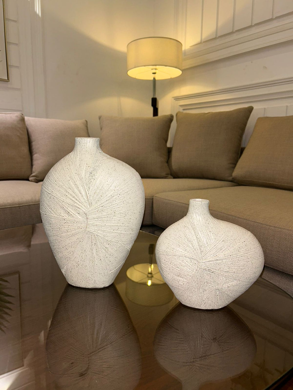 WHITE VASES