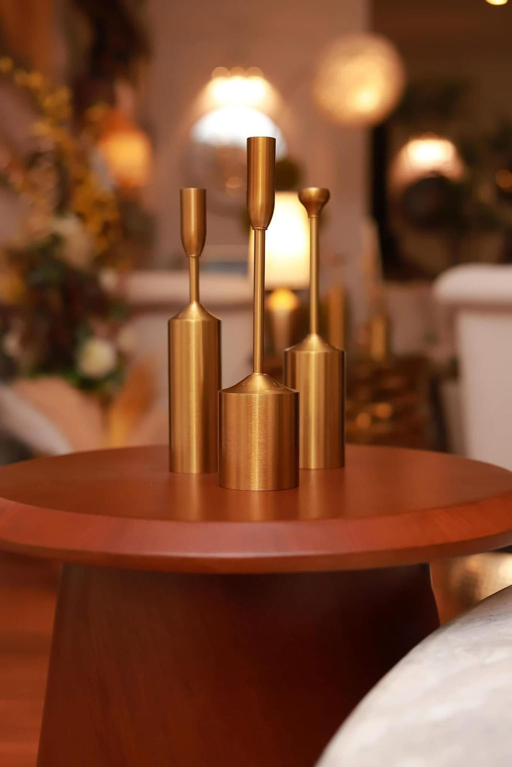 SET OF GOLDEN CANDLESTICKS